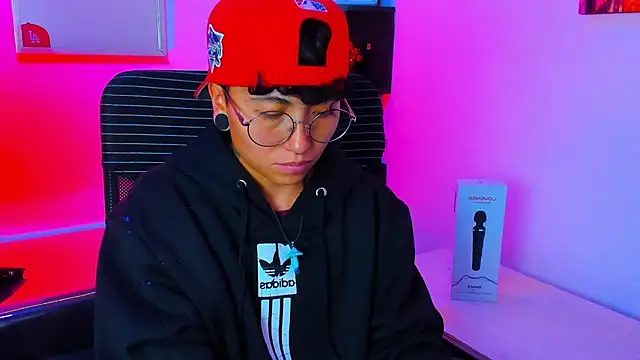 Chat +18 de Im_Mathias ao vivo