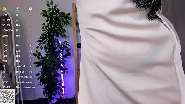 LunaRossaa 现场XXX聊天