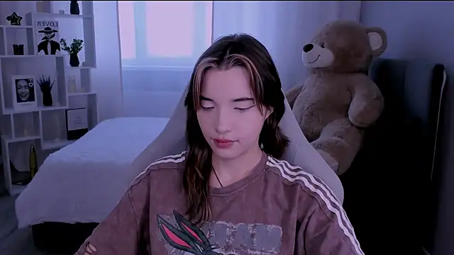 as1an_girlfriend Adlı Modelin Canlı XXX Sohbeti