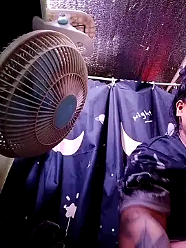 Czat XXX na żywo – Shervy