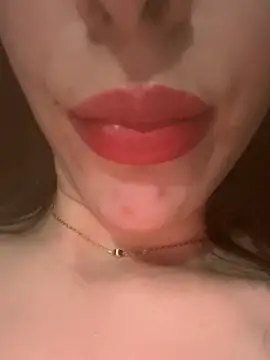 Mimisixo Adlı Modelin Canlı XXX Sohbeti