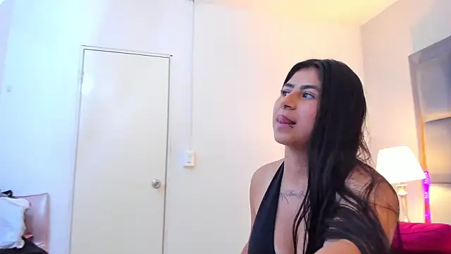 ScarletJons' Live XXX Chat