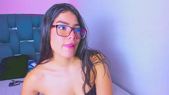 دردشة crazybaby_squirt الجنسية المباشرة
