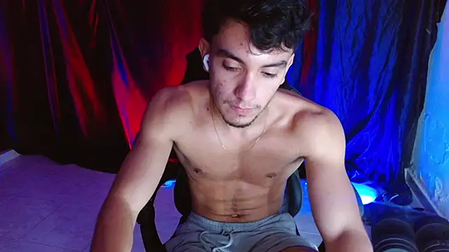 dante_18cm_ Chat XXX live
