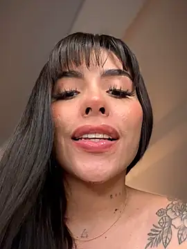 Sarah_Stone_ élő XXX-chatje