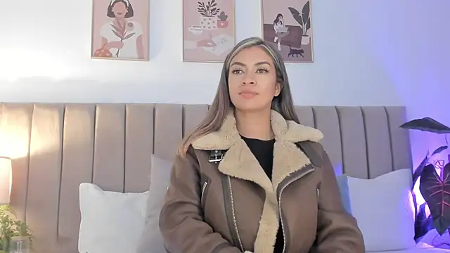 Victoria_romanox Chat XXX in diretta