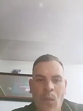 Edwin_Q élő XXX-chatje