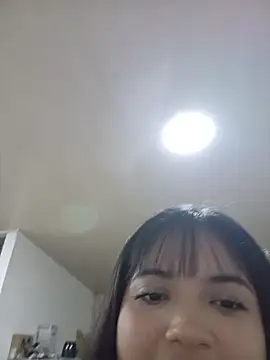 Chatroom XXX en direct de Meilin_cute