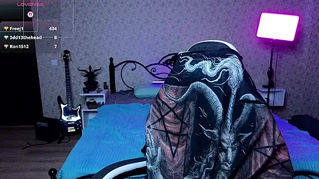 Chat XXX en directo de Emmybrightj_