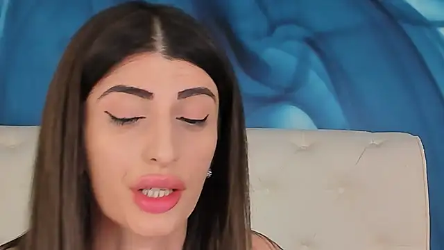 Živý XXX chat SkinnyDolly