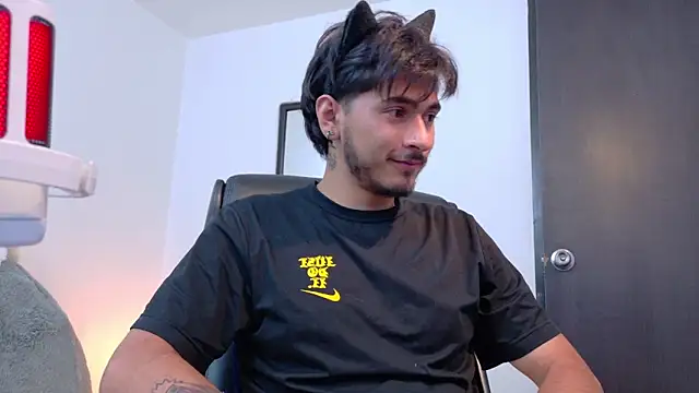 Elian_savoy 라이브 XXX 채팅