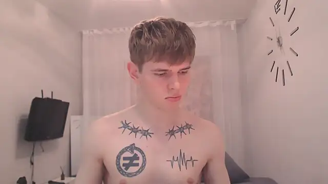 Онлайн чат XXX Fredd_Xanders
