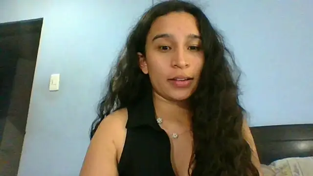 Chat +18 de scarlettscottx_ ao vivo