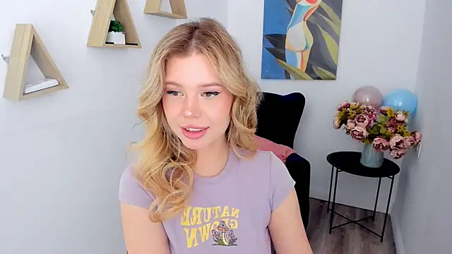 FollowLovee's Live XXX Chat