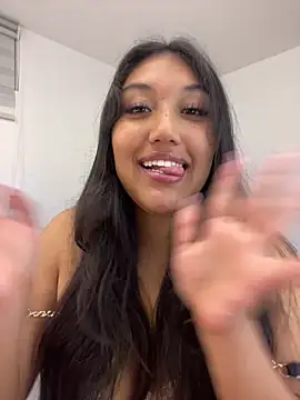 SharaRous Chat XXX live