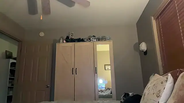 Ellz4 Live XXX-Chat