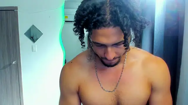 Kris_Khalifa69 Adlı Modelin Web Kamerası Şovu