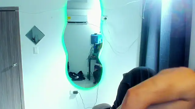 Kris_Khalifa69 Webcamshow