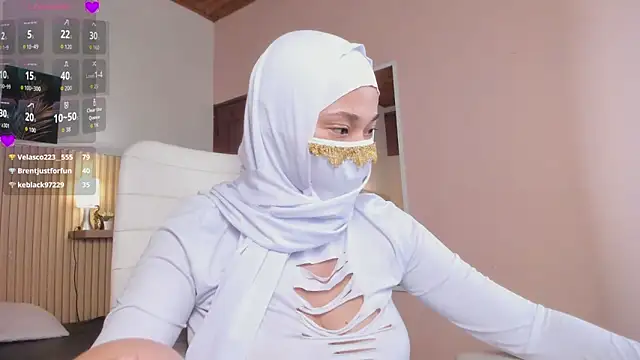 Онлайн чат XXX LittleNoor