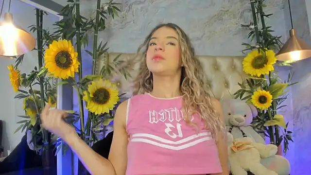 LittleeJaz Live XXX-chat