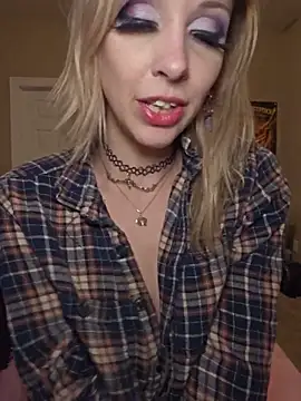 Chat XXX en directo de AmethystFoxx