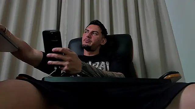 ClintMasters Live XXX Chat