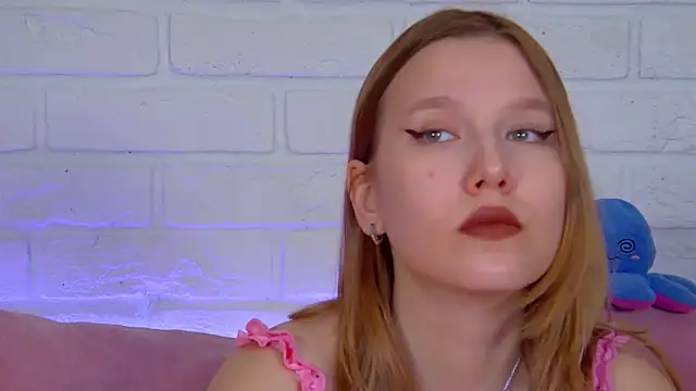 LiliLinn's Live XXX Chat