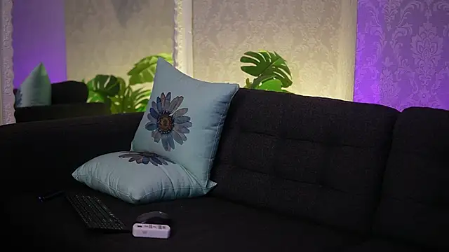 AriaPlay's Live XXX Chat