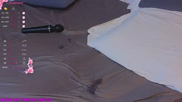 Živý XXX chat Hollara_Bangg
