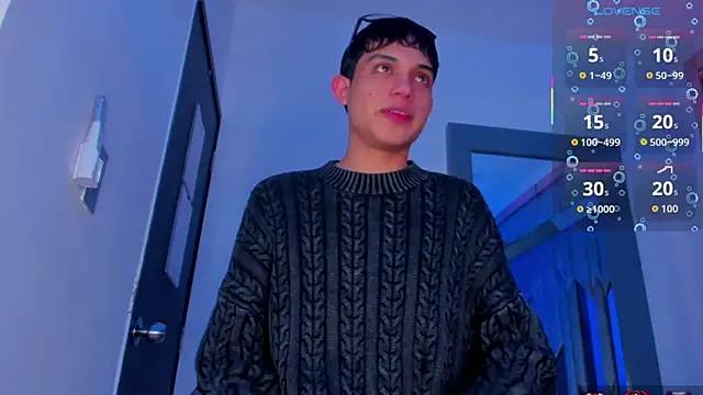 Chat XXX en directo de Sebax_Young