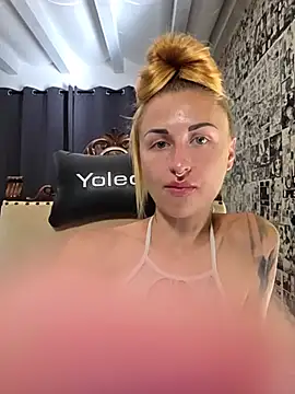 kylie_blck's Live XXX Chat