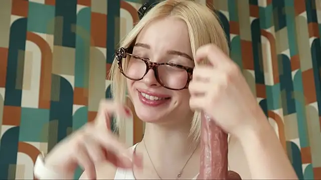 Nana_Wilson লাইভ XXX চ্যাট