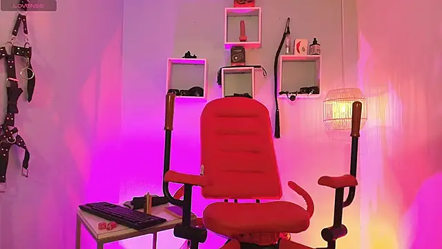 Maximoking26 – Naživo XXX chat