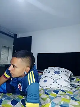 Chat +18 de Carlandelli1 ao vivo