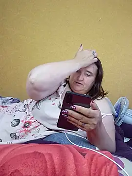 צ'אט XXX בשידור חי של LiluHot