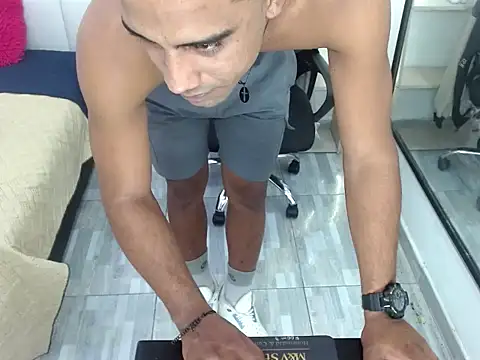 צ'אט XXX בשידור חי של ivytemptation