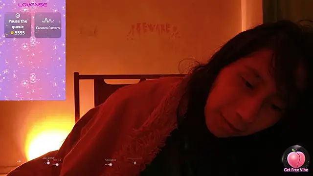 MoonLipsON- Live XXX-Chat