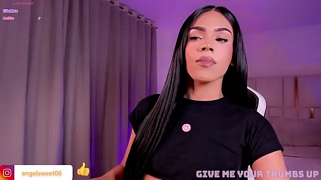 دردشة Angelina_Rossi الجنسية المباشرة