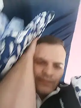 Edwin_Q – Naživo XXX chat