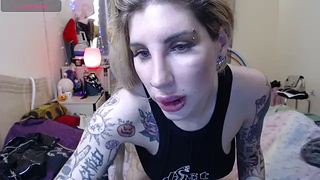 BLACKPeonyy's Live XXX Chat