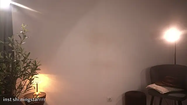 alittlestarrr live XXX chat