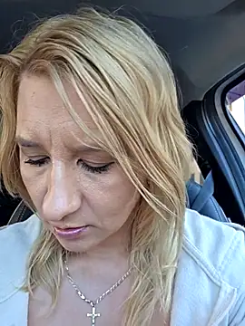 XXX chat uživo modela KaylinJan