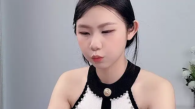 Rose_love69 现场XXX聊天