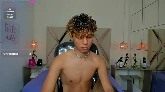 Anyelo_Twink 라이브 XXX 채팅