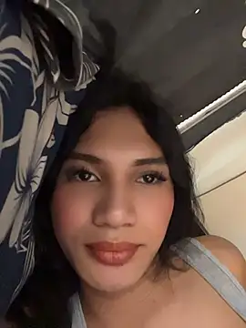 slutty_aki Adlı Modelin Canlı XXX Sohbeti