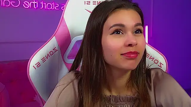 PollyLanders Adlı Modelin Canlı XXX Sohbeti
