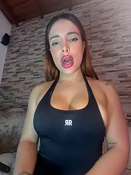 CiaraMorettii Adlı Modelin Canlı XXX Sohbeti
