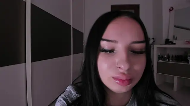 Онлайн чат XXX ScarlettJakobs