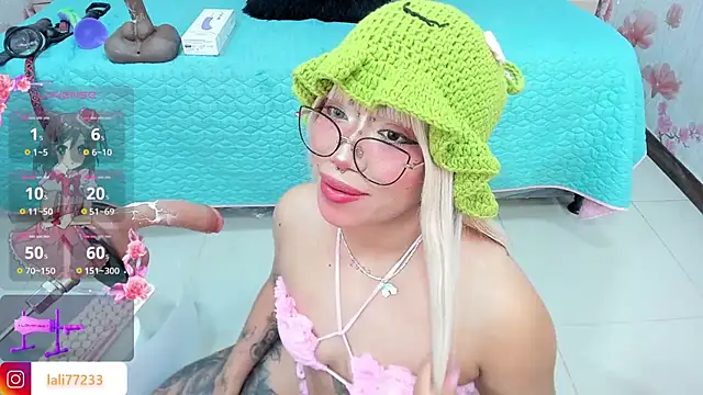 Chat +18 de SafiroAgataaa ao vivo