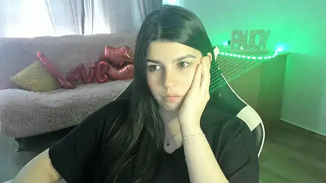 KisaModel – Naživo XXX chat